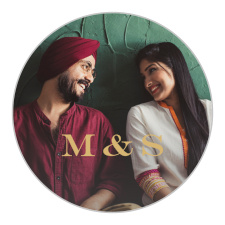 Gift family and friends with a memento of your special day with our Simple Scroll Wedding Stickers.