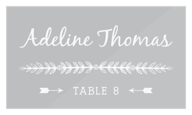Guide your guests to their seats with the stunning simplicity of our Simple Cursive Clear Place Cards. 