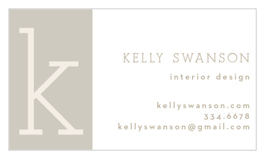 Make a name for yourself and stand out amongst the competition with the chic look of our Tall Initial Business Cards. 