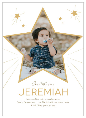 Make sure your child is truly the star of his party by kickstarting their celebrations with our Glittering Starburst First Birthday Invitations!