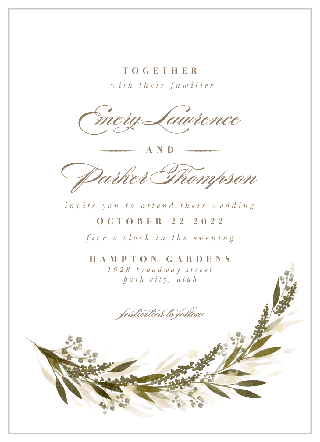 Elegant Wreath Wedding Invitations