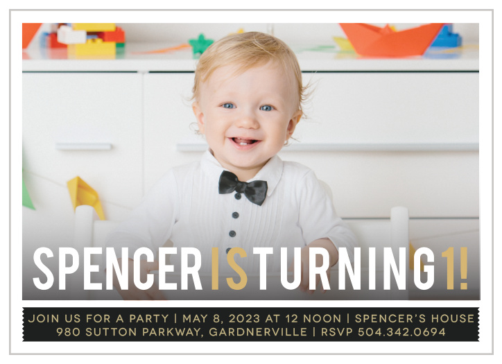 Show off your little star with the Simply Photogenic Foil First Birthday Invitations. 