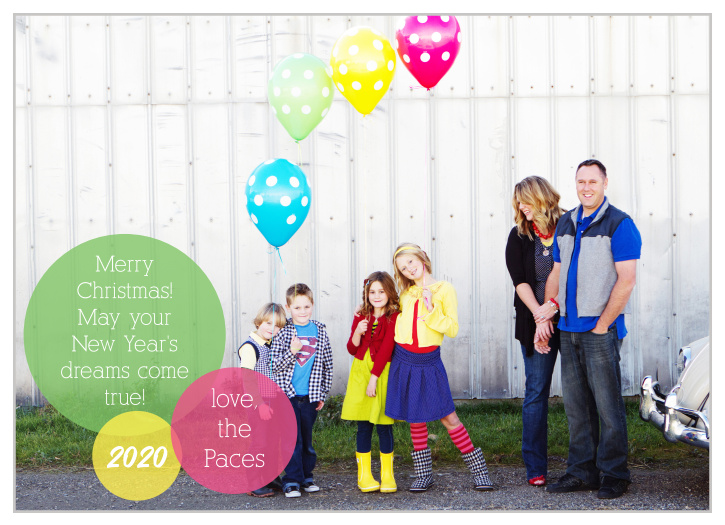 Make your holiday card pop with the Circles holiday card!