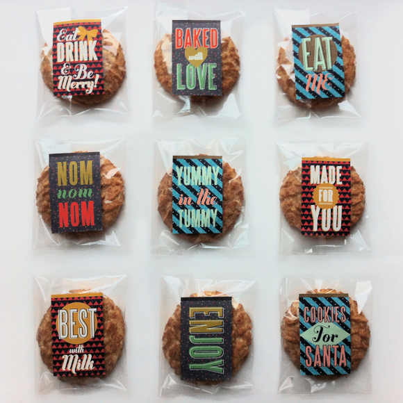 Size: 1.75" x 2.75"The one thing we can't resist during this time of year are all the baked goodies! We thought these gift tags would be a great touch for those of you who are baking for your friends and family this holiday season. You can either print them on cardstock, punch a hole and use them as gift tags or print them on label sheets and use them as stickers to seal bags. We hope you have a lot of fun with these! 