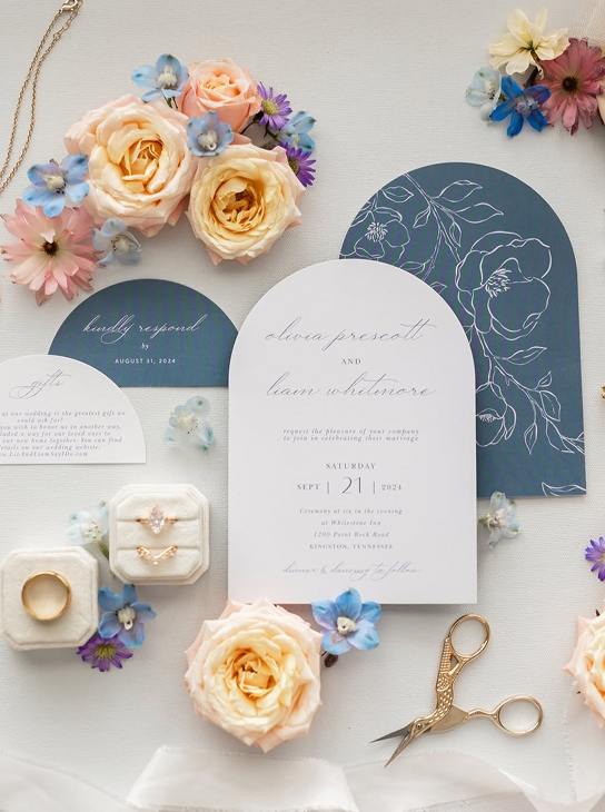 Pictured - Summer Magnolias, project by @emeraldandivyphoto